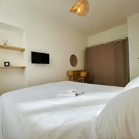 La Rose Des Marais - Renovated & Fully Equipped House Houesville