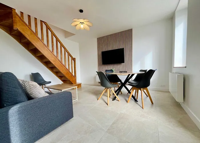 La Rose Des Marais - Renovated & Fully Equipped House Houesville